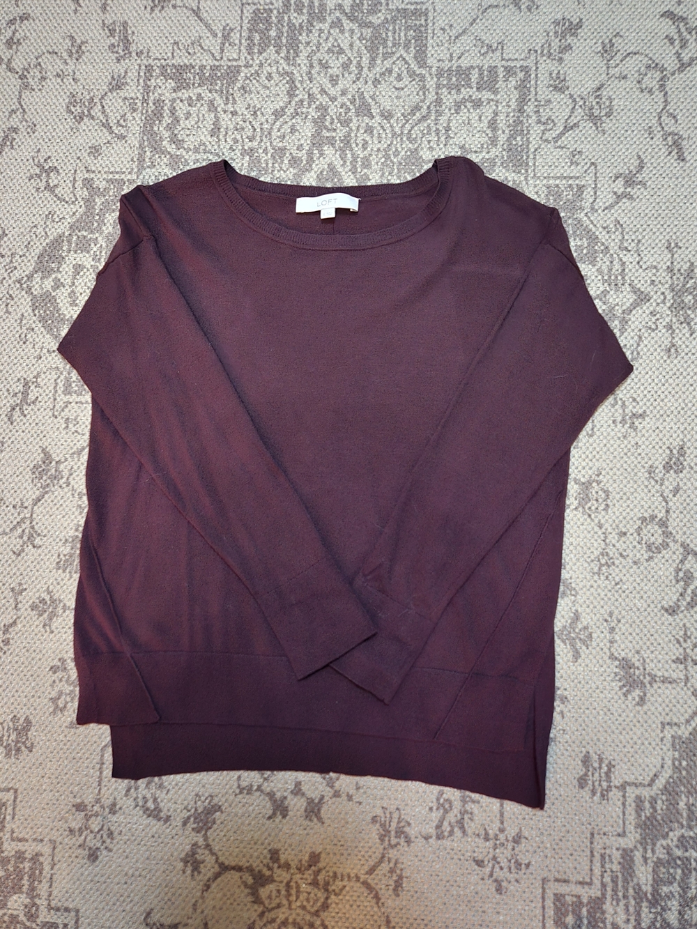 LOFT Women's Crewneck Sweater in Burgundy